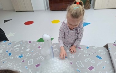 1000016371