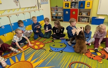 5855