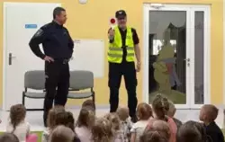 Zdjęcie do Wizyta Strażnika Miejskiego w Przedszkolu.