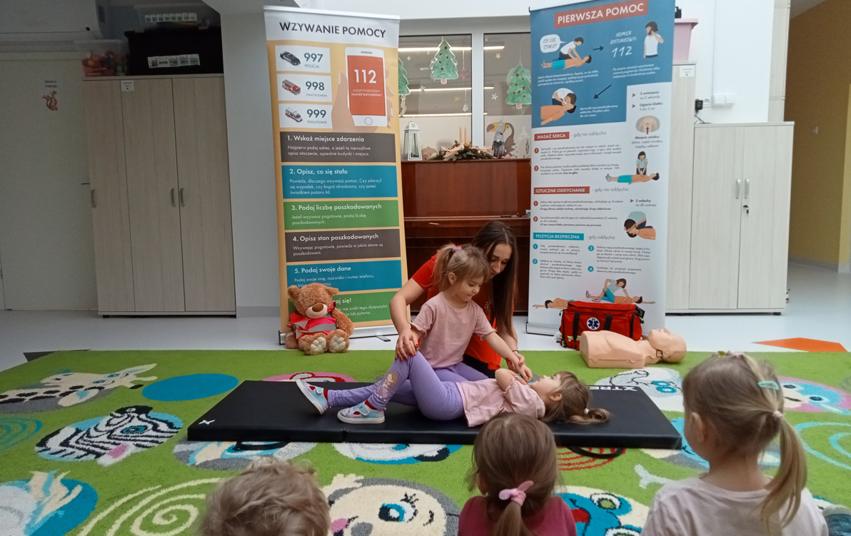 Zdjęcie do Zostań małym ratownikiem - warsztaty dla dzieci